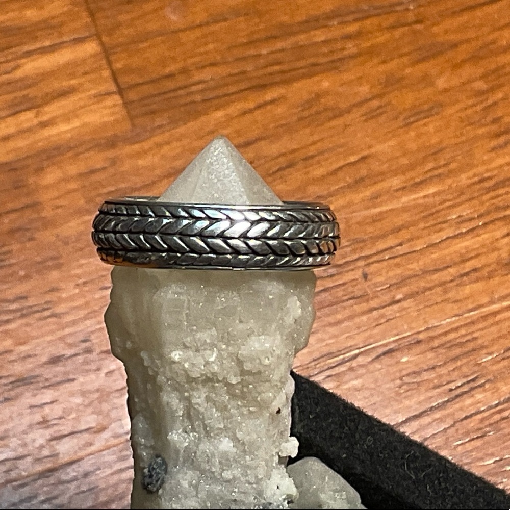 Silver band
